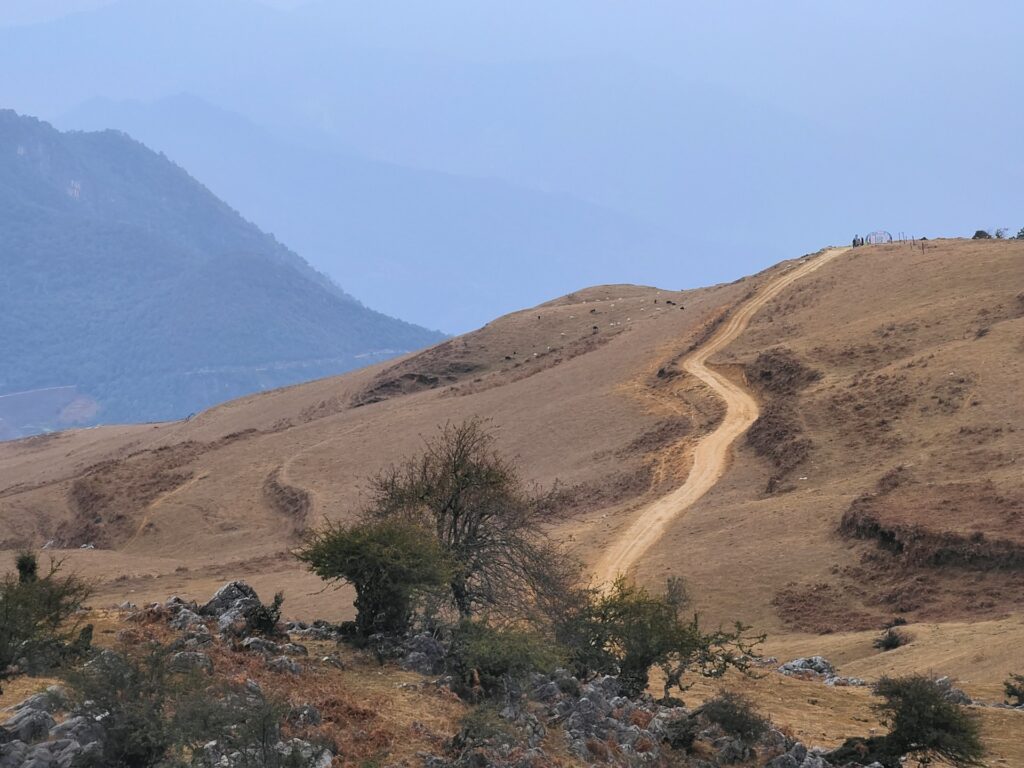Secret Trekking Routes Near Himachal